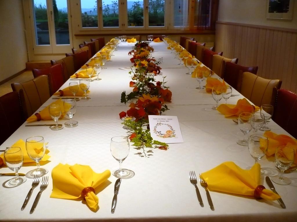 Burgbuehl Hotel Sankt Antoni ภายนอก รูปภาพ